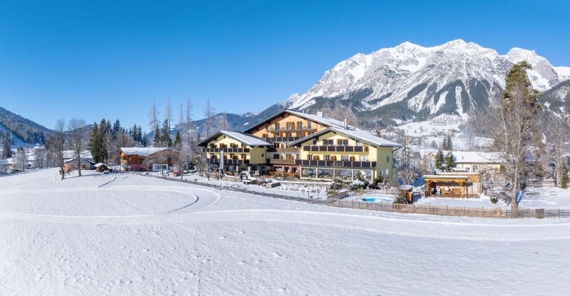 Almfrieden Hotel & Romantikchalet Ramsau am Dachstein Extérieur photo