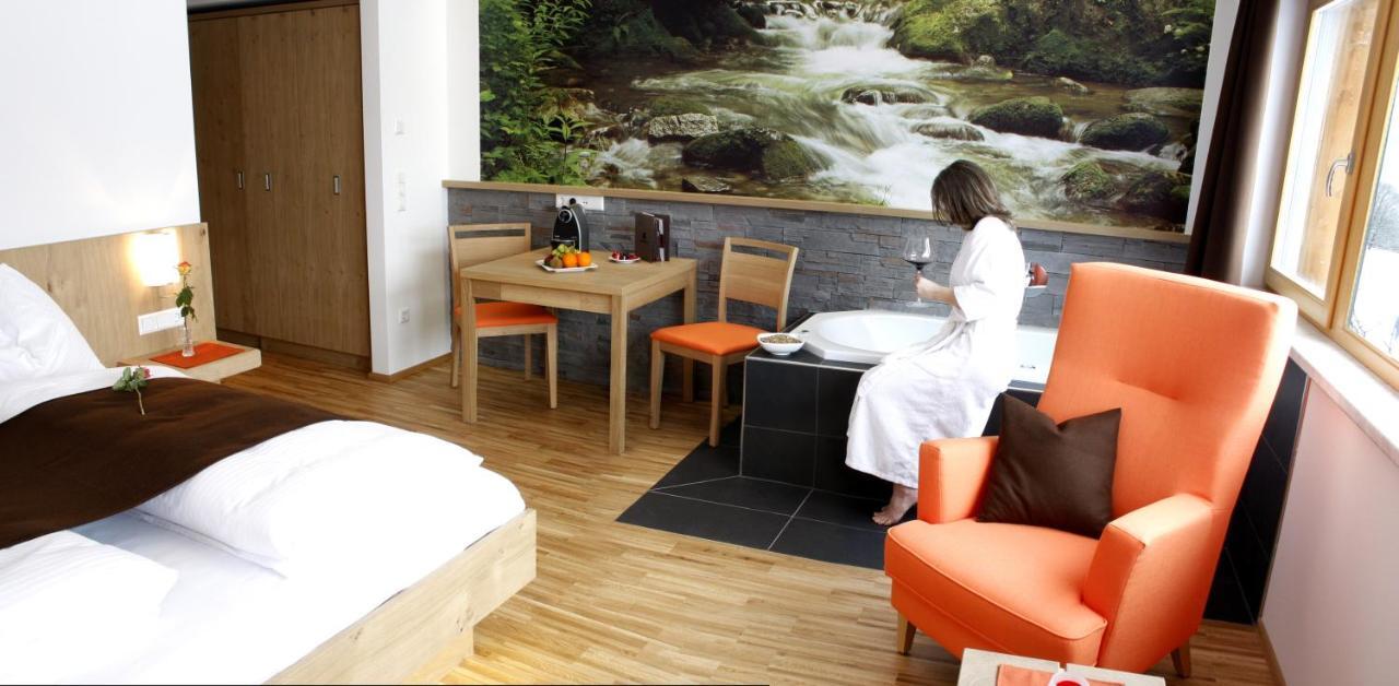 Almfrieden Hotel & Romantikchalet Ramsau am Dachstein Extérieur photo